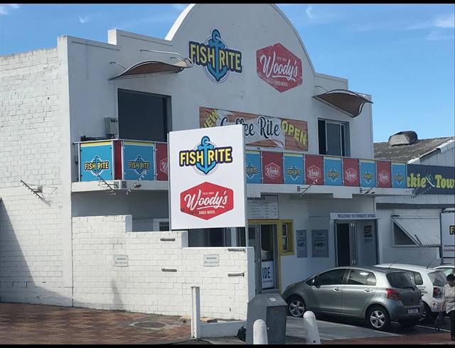 600M² RETAIL FOR SALE IN OAKDALE